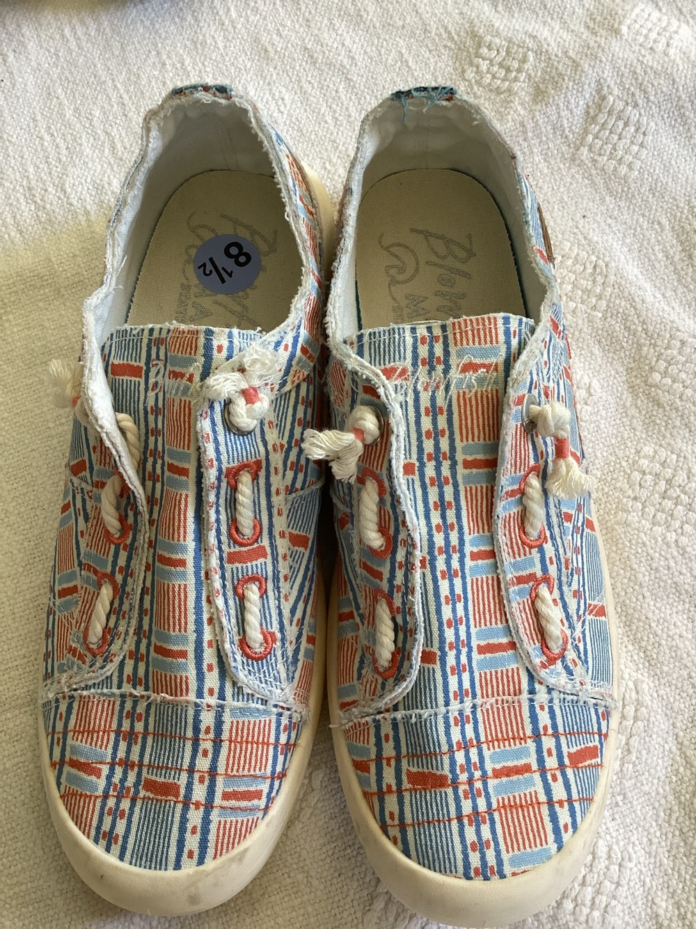 Blowfish Malibu Women's Beachside Round Toe Slip On Sneakers SZ 8.5